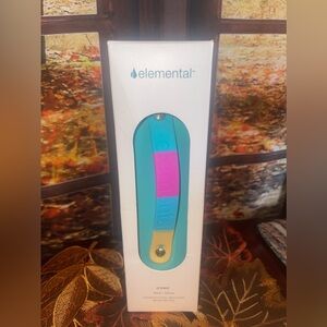 Elemental iconic stainless steel insulated water bottle